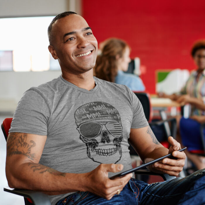 Guys & Unisex Clothing Thumbnail